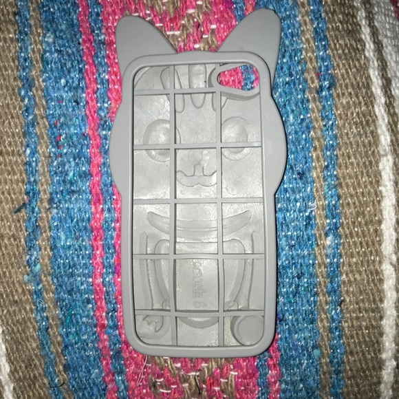 Cat case - Picture 2 of 3